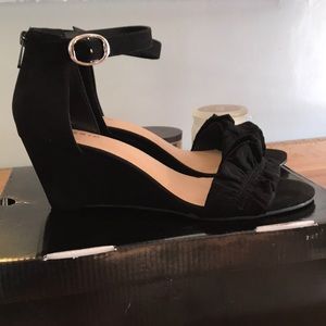 Torrid Black Ruffle Wedges